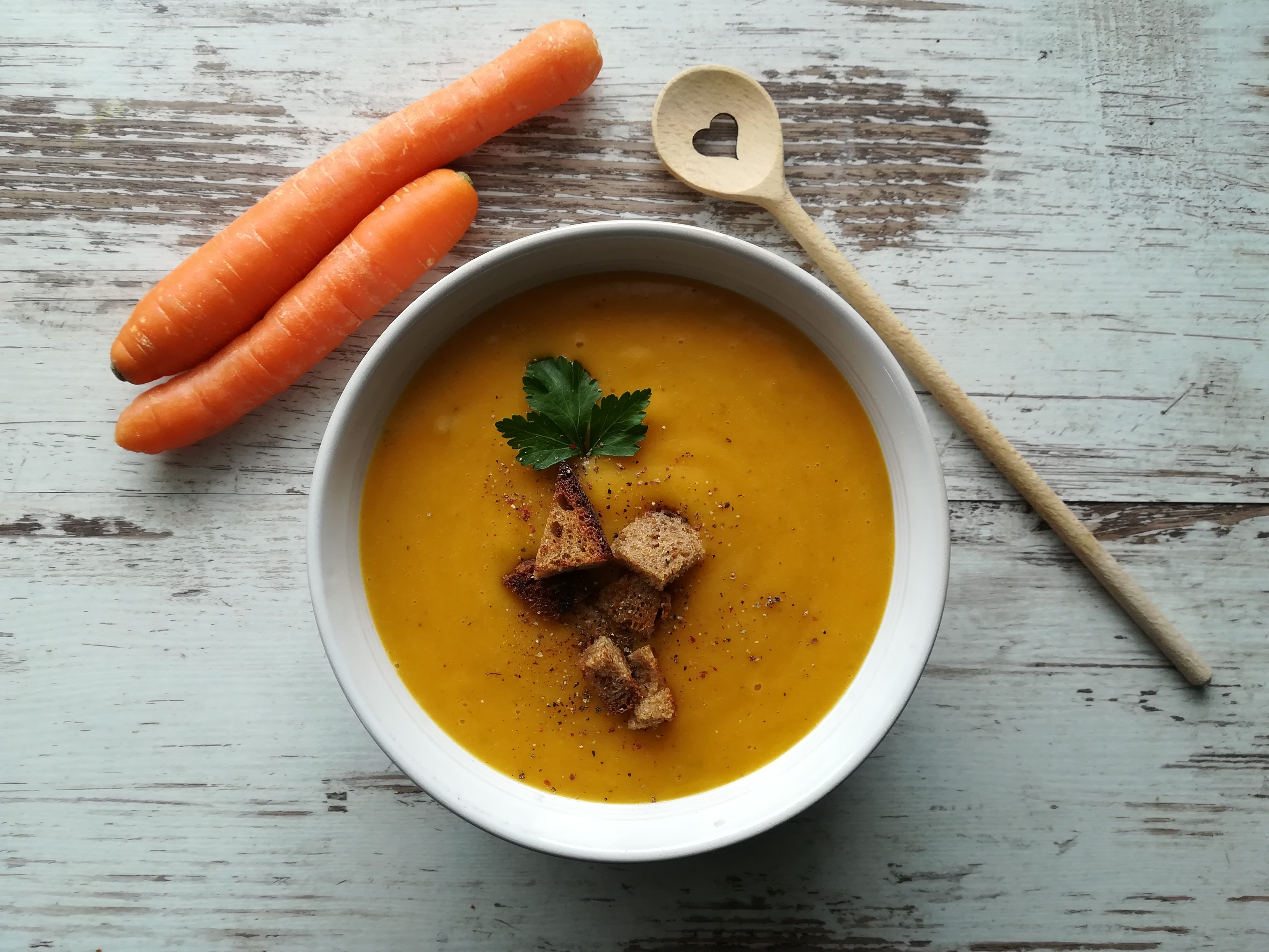 Karotten-Kartoffel-Curry-Suppe – Essen und genießen :-)